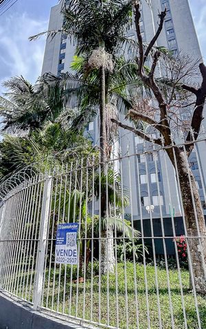 Apartamento à venda com 50m², 2 quartos e 1 vagaFachada com Plaquinha