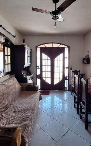 Casa para alugar com 200m², 3 quartos e 2 vagas Casa para alugar com 200m², 3 quartos e 2 vagasSala 1