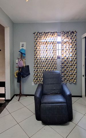 Casa para alugar com 200m², 3 quartos e 2 vagas Casa para alugar com 200m², 3 quartos e 2 vagasSala 2
