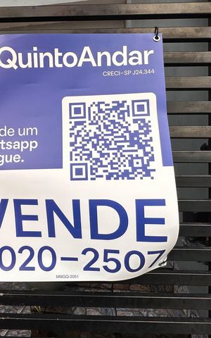 Casa à venda com 132m², 3 quartos e 4 vagas Casa à venda com 132m², 3 quartos e 4 vagasPlaca