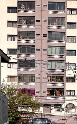Casa à venda com 132m², 3 quartos e 4 vagas Casa à venda com 132m², 3 quartos e 4 vagasVista do Quarto 1