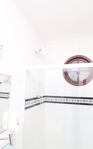 Casa para alugar com 200m², 3 quartos e 1 vagaBanheiro social