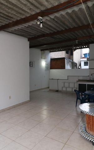 Casa para alugar com 200m², 3 quartos e 1 vagaCobertura