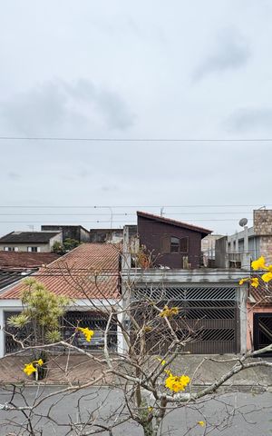 Casa para alugar com 210m², 4 quartos e 2 vagas Casa para alugar com 210m², 4 quartos e 2 vagasSacada