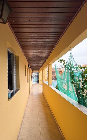 Casa para alugar com 210m², 4 quartos e 2 vagas Casa para alugar com 210m², 4 quartos e 2 vagasVaranda