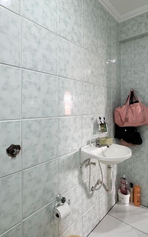 Casa para alugar com 210m², 4 quartos e 2 vagas Casa para alugar com 210m², 4 quartos e 2 vagasBanheiro - Suíte 1