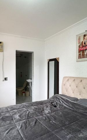 Casa para alugar com 210m², 4 quartos e 2 vagas Casa para alugar com 210m², 4 quartos e 2 vagasSuíte 1