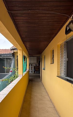 Casa para alugar com 210m², 4 quartos e 2 vagas Casa para alugar com 210m², 4 quartos e 2 vagasVaranda