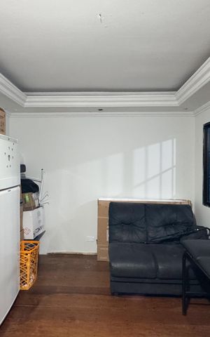 Casa para alugar com 210m², 4 quartos e 2 vagas Casa para alugar com 210m², 4 quartos e 2 vagasSala
