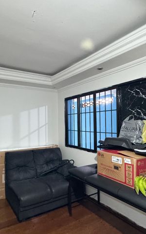 Casa para alugar com 210m², 4 quartos e 2 vagas Casa para alugar com 210m², 4 quartos e 2 vagasSala