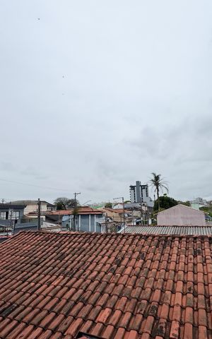Casa para alugar com 210m², 4 quartos e 2 vagas Casa para alugar com 210m², 4 quartos e 2 vagasVista - Varanda