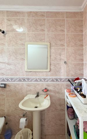 Casa para alugar com 210m², 4 quartos e 2 vagas Casa para alugar com 210m², 4 quartos e 2 vagasBanheiro - Suíte 2