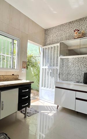 Casa para alugar com 144m², 3 quartos e 2 vagasCozinha