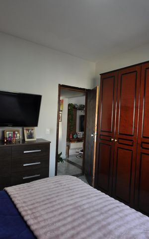 Casa à venda com 364m², 7 quartos e 5 vagasQuarto 6