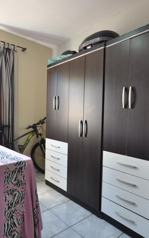 Casa à venda com 364m², 7 quartos e 5 vagasQuarto 4