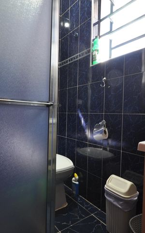 Casa à venda com 364m², 7 quartos e 5 vagasBanheiro do Suíte 1