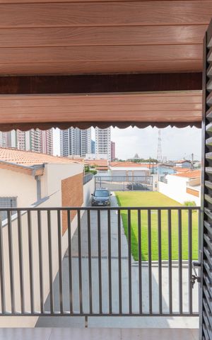 Casa à venda com 120m², 2 quartos e 5 vagas Casa à venda com 120m², 2 quartos e 5 vagasVaranda do Quarto 1