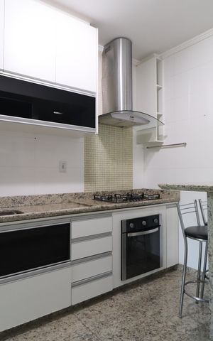 Apartamento para alugar com 106m², 3 quartos e 2 vagasCozinha