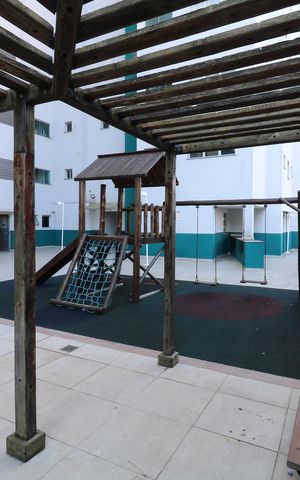 Apartamento à venda com 87m², 3 quartos e 2 vagasÁrea Comum - Playground
