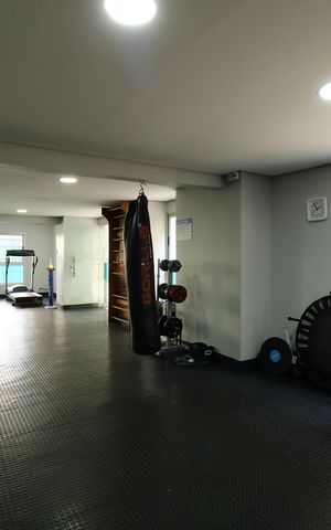 Apartamento à venda com 87m², 3 quartos e 2 vagasÁrea Comum - Academia
