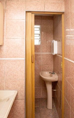 Casa para alugar com 55m², 1 quarto e sem vagaÁrea de Serviço