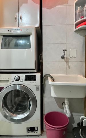Apartamento à venda com 79m², 2 quartos e sem vaga Apartamento à venda com 79m², 2 quartos e sem vagaÁrea de Serviço