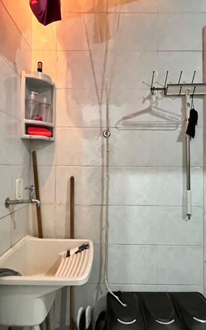 Apartamento à venda com 79m², 2 quartos e sem vaga Apartamento à venda com 79m², 2 quartos e sem vagaÁrea de Serviço