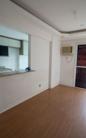 Apartamento à venda com 57m², 2 quartos e 1 vaga Apartamento à venda com 57m², 2 quartos e 1 vagaSala