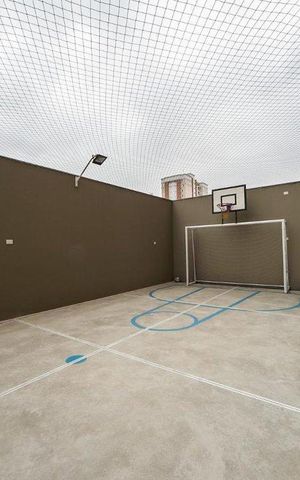 Apartamento à venda com 90m², 2 quartos e 2 vagas Apartamento à venda com 90m², 2 quartos e 2 vagasÁrea comum - Quadra
