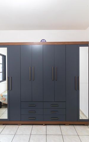 Casa à venda com 360m², 4 quartos e 2 vagas Casa à venda com 360m², 4 quartos e 2 vagasQuarto 02 da casa 01