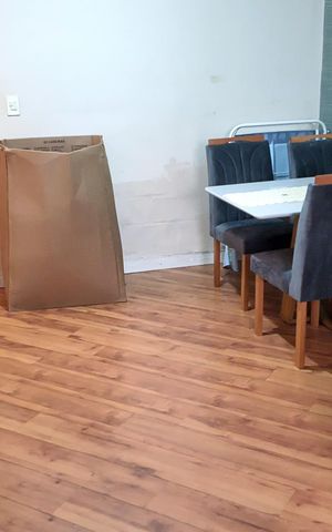 Apartamento à venda com 54m², 2 quartos e 1 vaga Apartamento à venda com 54m², 2 quartos e 1 vagaSala