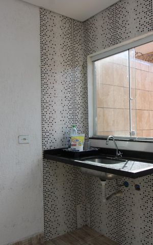 Casa para alugar com 37m², 1 quarto e sem vagacozinha