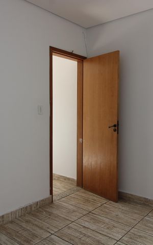 Casa para alugar com 37m², 1 quarto e sem vagaquarto 