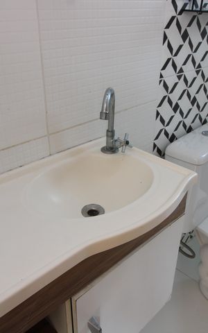 Casa para alugar com 37m², 1 quarto e sem vagabanheiro