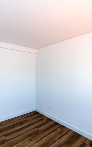Apartamento à venda com 140m², 4 quartos e 3 vagas Apartamento à venda com 140m², 4 quartos e 3 vagasQuarto 2