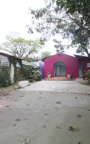 Casa para alugar com 130m², 1 quarto e 1 vagaQuintal