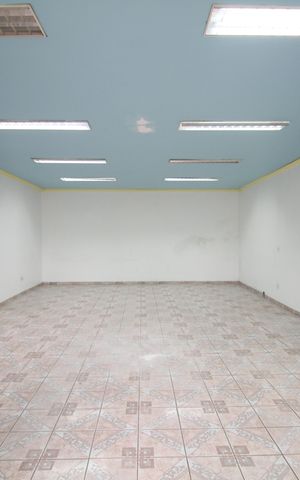 Casa para alugar com 130m², 1 quarto e 1 vagaSala
