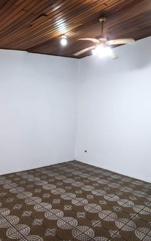 Casa à venda com 226m², 3 quartos e 2 vagasEdícula