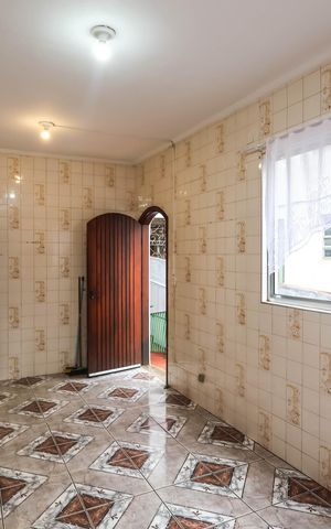 Casa à venda com 226m², 3 quartos e 2 vagasCozinha