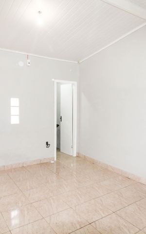 Casa para alugar com 130m², 2 quartos e 4 vagas Casa para alugar com 130m², 2 quartos e 4 vagasSuíte