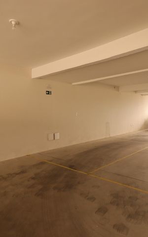 Apartamento para alugar com 83m², 2 quartos e 3 vagasGaragem