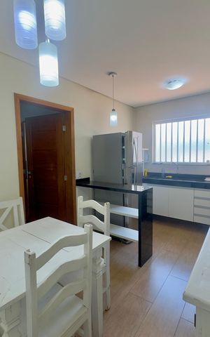 Casa à venda com 280m², 5 quartos e 2 vagas Casa à venda com 280m², 5 quartos e 2 vagasCozinha 2