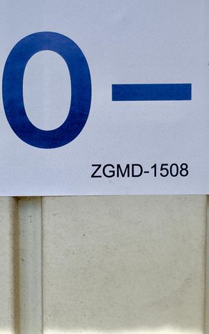 Casa à venda com 280m², 5 quartos e 2 vagas Casa à venda com 280m², 5 quartos e 2 vagasCódigo da placa ZGMD-1508