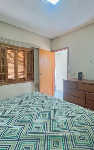 Casa à venda com 280m², 5 quartos e 2 vagas Casa à venda com 280m², 5 quartos e 2 vagasQuarto 4