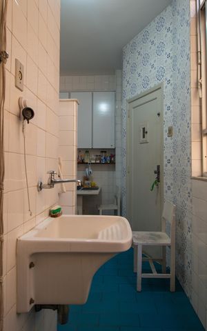 Apartamento à venda com 107m², 3 quartos e 1 vagaÁrea de Serviço