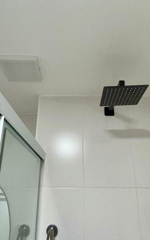 Studio para alugar com 30m², 1 quarto e sem vaga Studio para alugar com 30m², 1 quarto e sem vagaBanheiro