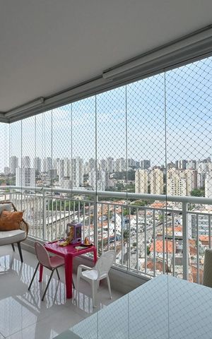 Apartamento à venda com 110m², 3 quartos e 2 vagasVaranda