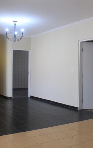 Casa para alugar com 180m², 3 quartos e 5 vagasSala