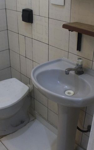Casa para alugar com 180m², 3 quartos e 5 vagasBanheiro Social