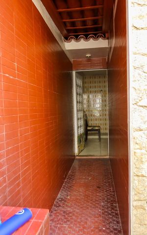 Casa de condomínio para alugar com 105m², 3 quartos e sem vaga Casa de condomínio para alugar com 105m², 3 quartos e sem vagaLateral